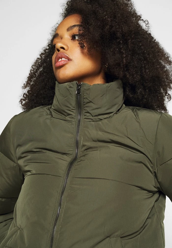 JDYNEWERICA SHORT PADDED JACKET - Veste D'hiver - Forest Night 8 JDYNEWERICA SHORT PADDED JACKET - Veste D'hiver - Forest Night – Image 6