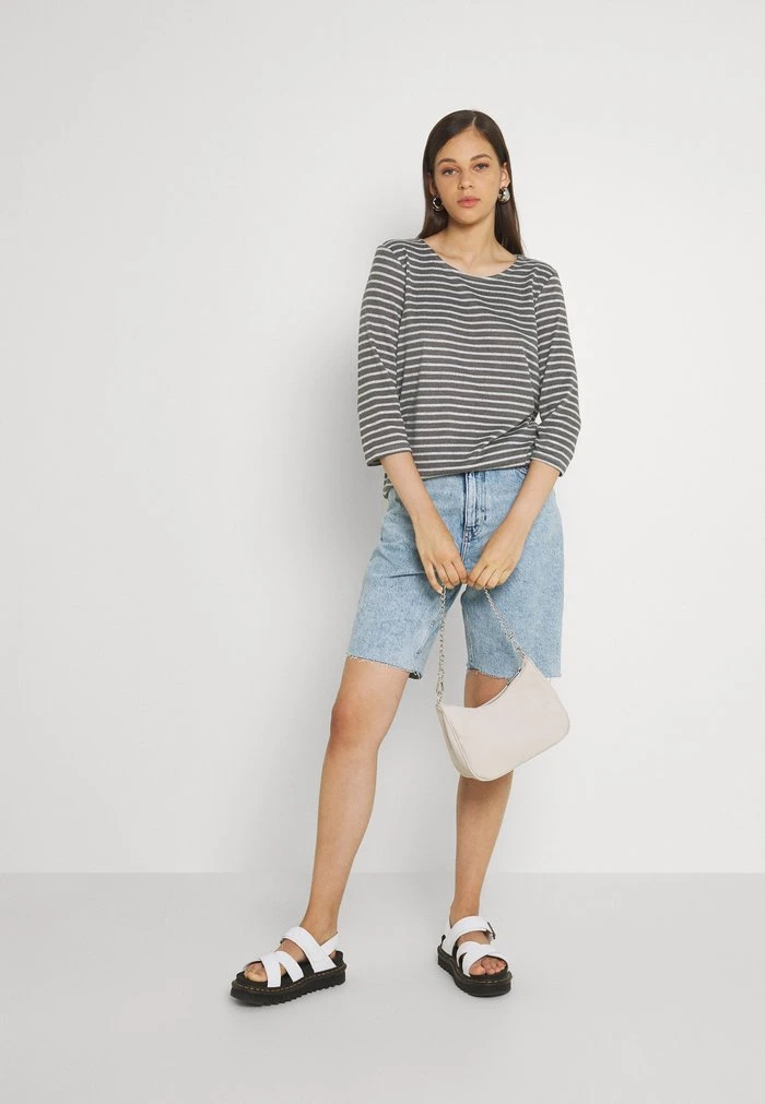 JDYELIN TREATS - T-shirt à Manches Longues - Dark Grey Melange/light Grey Melange 3 JDYELIN TREATS - T-shirt à Manches Longues - Dark Grey Melange/light Grey Melange