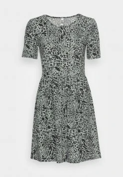 JDYSUE SUMMER DRESS - Robe En Jersey - Chinois Green/black Leo 10 JDYSUE SUMMER DRESS - Robe En Jersey - Chinois Green/black Leo -Promos JDY Boutique cc33eb09592946eca4ef3b7b5ac0731a