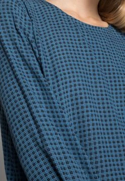 JDYLORA - Blouse - Captains Blue/black 11 JDYLORA - Blouse - Captains Blue/black -Promos JDY Boutique d230a82989c749498bd4fb157928f54f