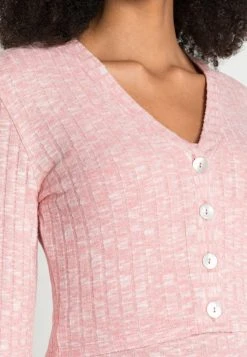 JDYMELISA SHORT CARDIGAN 2 In 1 - Débardeur - Blush Melange 11 JDYMELISA SHORT CARDIGAN 2 In 1 - Débardeur - Blush Melange -Promos JDY Boutique d3155488893c42d0a2b13ad93d41677a
