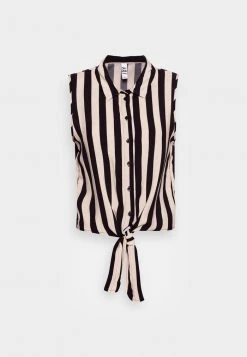 JDYZOE LIFE - Blouse - Black 10 JDYZOE LIFE - Blouse - Black -Promos JDY Boutique d37ff7266b84471195edd194b929bc99