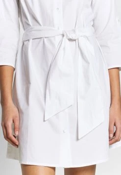 JDYHALL DRESS - Robe Chemise - White 11 JDYHALL DRESS - Robe Chemise - White -Promos JDY Boutique d3870f1be64a4647ab66d96f5a568954
