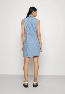 JDYSANNA LIFE BUTTON DRESS - Robe En Jean - Light Blue Denim 10 JDYSANNA LIFE BUTTON DRESS - Robe En Jean - Light Blue Denim -Promos JDY Boutique d58325aa1140416c918e58e423094764