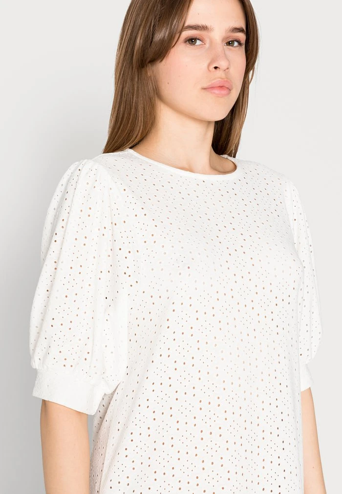 JDYKRISTINA CATHINKA PUFF DRESS - Robe De Jour - Cloud Dancer 7 JDYKRISTINA CATHINKA PUFF DRESS - Robe De Jour - Cloud Dancer – Image 5