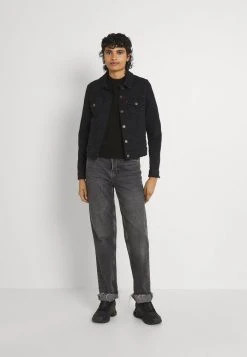 JDYRUE - Pullover - Black 8 JDYRUE - Pullover - Black -Promos JDY Boutique d6f369beb2cb4cbc8dfb32f61828c74e