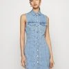 JDYSANNA LIFE BUTTON DRESS - Robe En Jean - Light Blue Denim 2 JDYSANNA LIFE BUTTON DRESS - Robe En Jean - Light Blue Denim -Promos JDY Boutique d833df50ebb64c7bb8e228cd6f2f0296