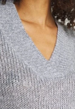 JDYHILARY V-NECK - Pullover - Tradewinds 13 JDYHILARY V-NECK - Pullover - Tradewinds -Promos JDY Boutique dc5606e8cdaf485ab5dc0a2939a9275f