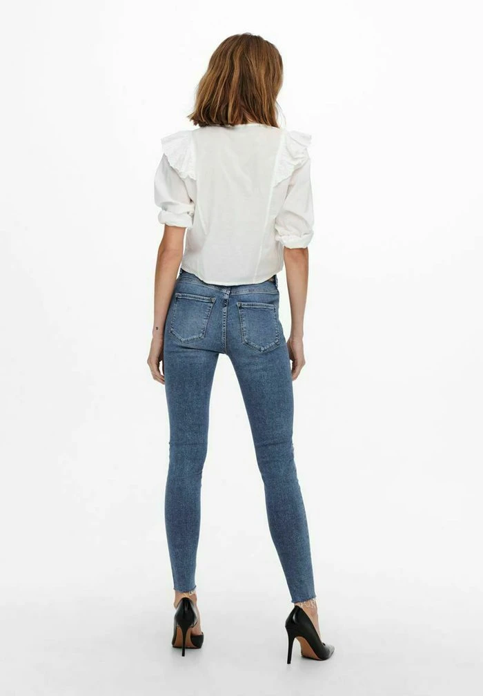 SKINNY FIT JEANS JDYFENJA LIFE RW DESTROYED - Jeans Skinny - Medium Blue Denim 5 SKINNY FIT JEANS JDYFENJA LIFE RW DESTROYED - Jeans Skinny - Medium Blue Denim – Image 3