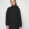 JDYHAZEL LONG - Parka - Black 1 JDYHAZEL LONG - Parka - Black -Promos JDY Boutique dd0ee9a6dee24d2eb415798576fb8d5f
