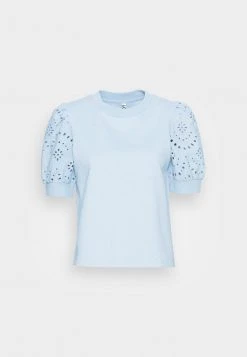 JDYLINE 2/4 - T-shirt Imprimé - Blue 10 JDYLINE 2/4 - T-shirt Imprimé - Blue -Promos JDY Boutique e25908c220a8493bb650b55fd4333315
