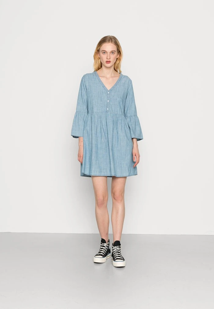 JDYDICTE CHAMBRAY DRESS - Robe De Jour - Blue Denim 3 JDYDICTE CHAMBRAY DRESS - Robe De Jour - Blue Denim