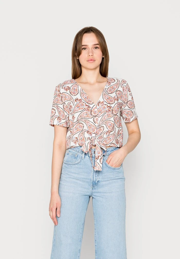 JDY Blouse - Cloud Dancer 3 JDY Blouse - Cloud Dancer