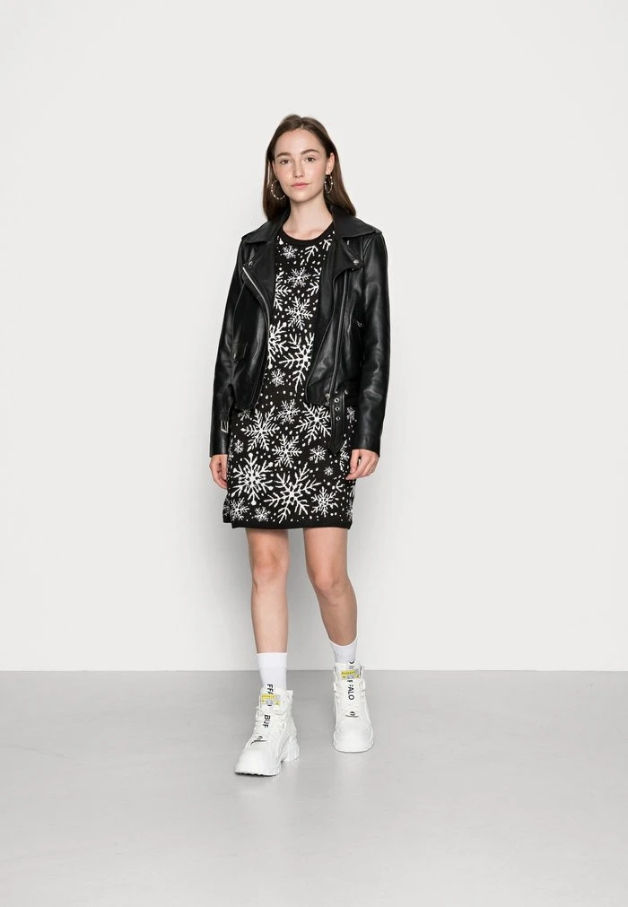 JDYMIKA JACQUARD DRESS - Robe Pull - Black 4 JDYMIKA JACQUARD DRESS - Robe Pull - Black – Image 2