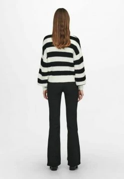 JDYNOLA JUSTY - Gilet - Cloud Dancer 8 JDYNOLA JUSTY - Gilet - Cloud Dancer -Promos JDY Boutique e43504d76ada46dcb7bfe529392dce49