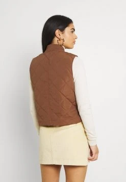 JDYDODO SHORT WAISTCOAT - Veste Sans Manches - Aztec 10 JDYDODO SHORT WAISTCOAT - Veste Sans Manches - Aztec -Promos JDY Boutique e44ce659ad4f40a3bf469259b251e316