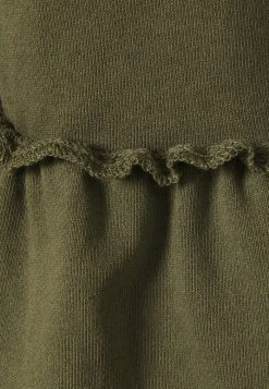 JDYPROVE BELLSLEEVE DRESS - Robe De Jour - Kalamata 7 JDYPROVE BELLSLEEVE DRESS - Robe De Jour - Kalamata -Promos JDY Boutique e4b4a03fe73e4d5cbd42c77b9e5e51b8