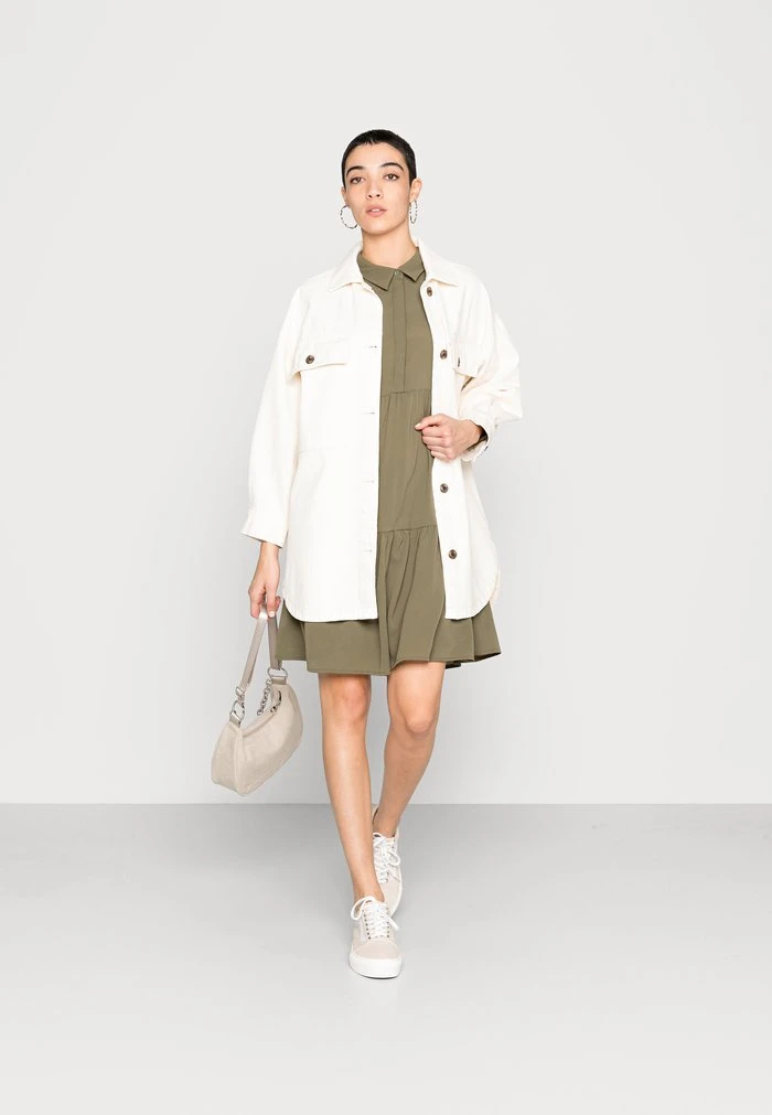 JDYPIPER DRESS - Robe Chemise - Kalamata 4 JDYPIPER DRESS - Robe Chemise - Kalamata – Image 2