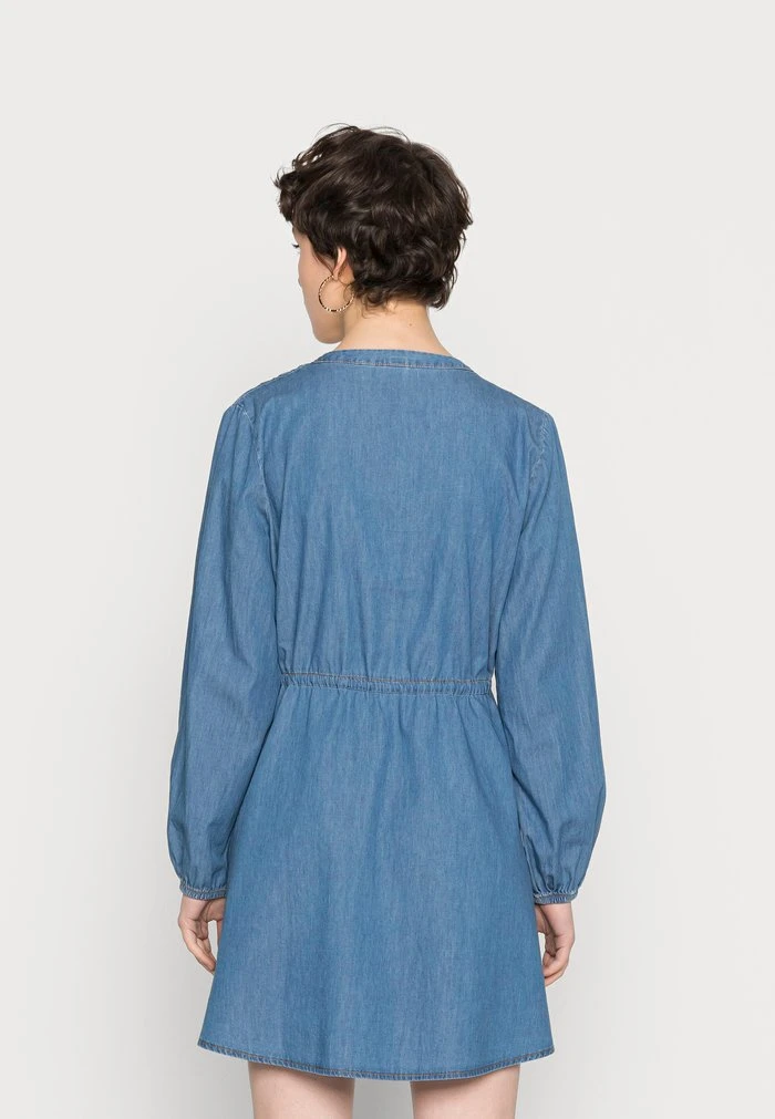 JDYSAINT DRESS - Robe En Jean - Medium Blue Denim 5 JDYSAINT DRESS - Robe En Jean - Medium Blue Denim – Image 3