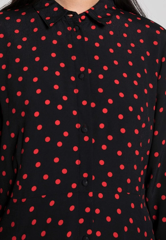 JDY MUNTE ABOVE CALF DRESS - Robe Chemise - Black High Risk Red Polka Dot 7 JDY MUNTE ABOVE CALF DRESS - Robe Chemise - Black High Risk Red Polka Dot – Image 5