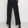 JDY JRS NOOS - Pantalon Classique - Black -Promos JDY Boutique f117e005c0064e1682c7ec7208f1ec2e