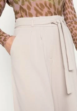 JDYTANJA WIDE PANT - Pantalon Classique - Chateau Grey 11 JDYTANJA WIDE PANT - Pantalon Classique - Chateau Grey -Promos JDY Boutique f3766803604f438bae333454f984e588