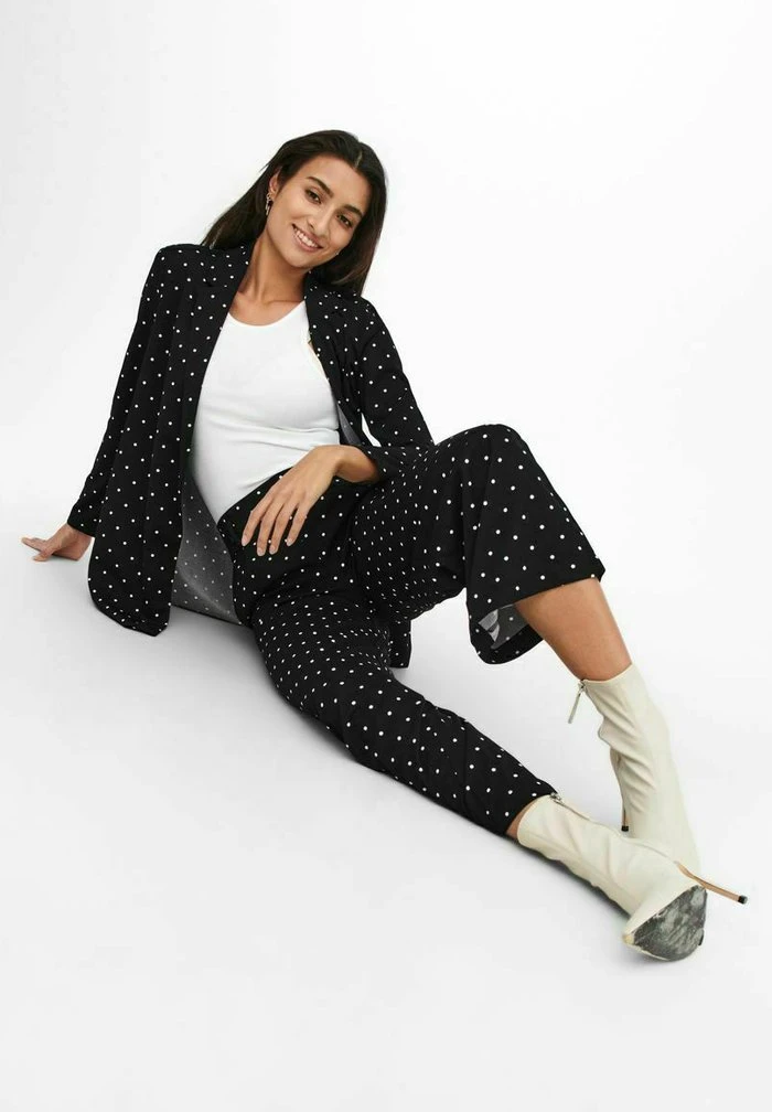 JDY JRS NOOS - Pantalon Classique - Black 7 JDY JRS NOOS - Pantalon Classique - Black – Image 5