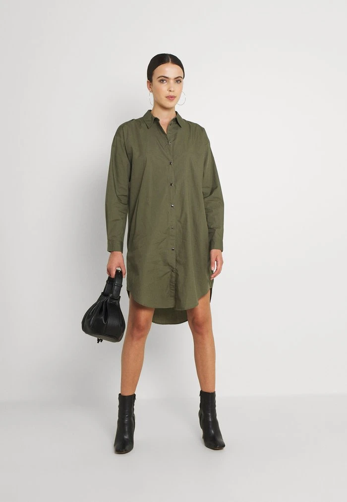 JDYPIPPA BOYFRIEND SHIRT DRESS - Robe Chemise - Kalamata 4 JDYPIPPA BOYFRIEND SHIRT DRESS - Robe Chemise - Kalamata – Image 2