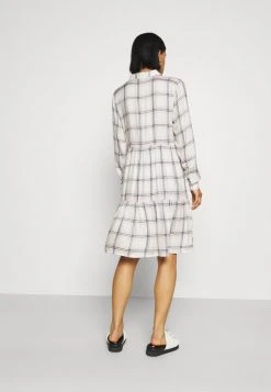 JDYSTAY BELOWKNEE SHIRT DRESS - Robe Chemise - Pastel Lilac -Promos JDY Boutique f7567ca5dae34a36a264ea62019cb1bf