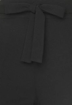 JDYCURLEY CATIA WIDE PANT - Pantalon Classique - Black -Promos JDY Boutique f96d38c00ff5482a8f60c28c818fed3a