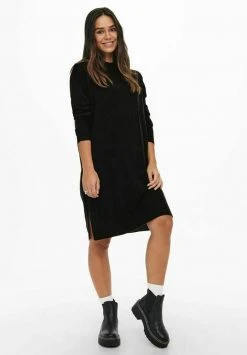 JDY Robe Pull - Black 12 JDY Robe Pull - Black -Promos JDY Boutique fa2b9ed7f1294ac6b470f519bae2c2f6