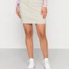 JDYLOUIE SKIRT - Minijupe - Mineral Gray 2 JDYLOUIE SKIRT - Minijupe - Mineral Gray -Promos JDY Boutique fd1f9c1b1c864207a44a8ad1902fff1b