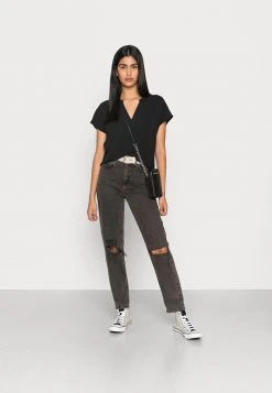 JDYLION - Blouse - Black 8 JDYLION - Blouse - Black -Promos JDY Boutique fd51c0100a984818994fa0a7e8a9dbcb